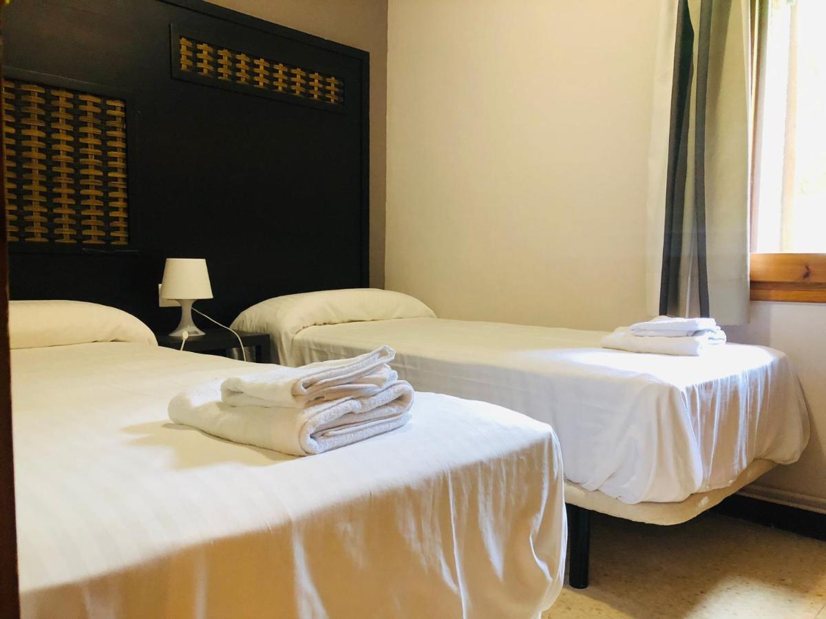Espluga de Francolí Hotel Rural Y Apartamentos Villa Engracia מראה חיצוני תמונה
