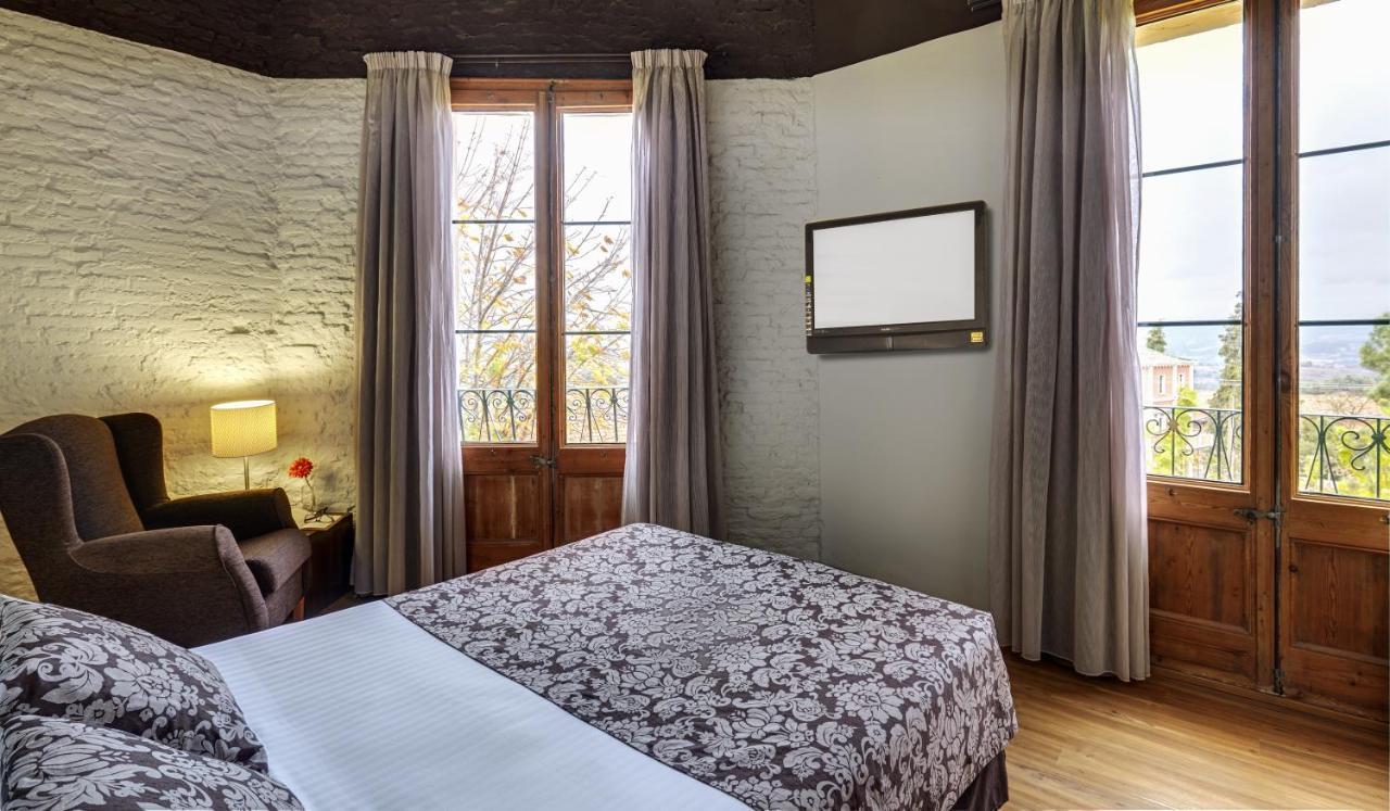 Espluga de Francolí Hotel Rural Y Apartamentos Villa Engracia מראה חיצוני תמונה