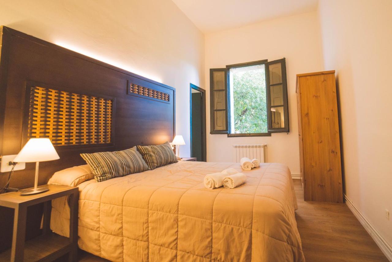 Espluga de Francolí Hotel Rural Y Apartamentos Villa Engracia מראה חיצוני תמונה