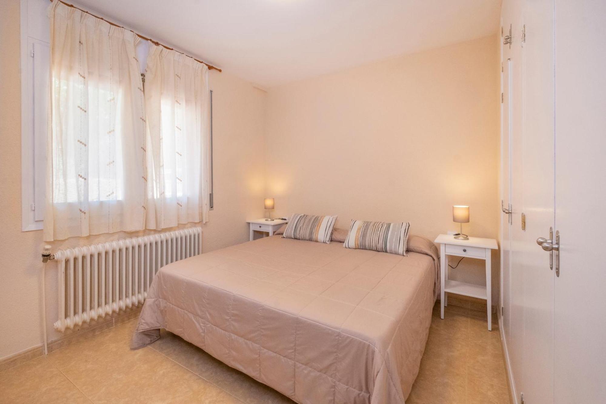 Espluga de Francolí Hotel Rural Y Apartamentos Villa Engracia מראה חיצוני תמונה