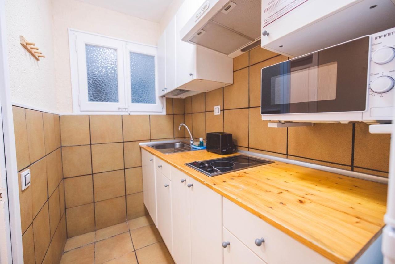Espluga de Francolí Hotel Rural Y Apartamentos Villa Engracia מראה חיצוני תמונה