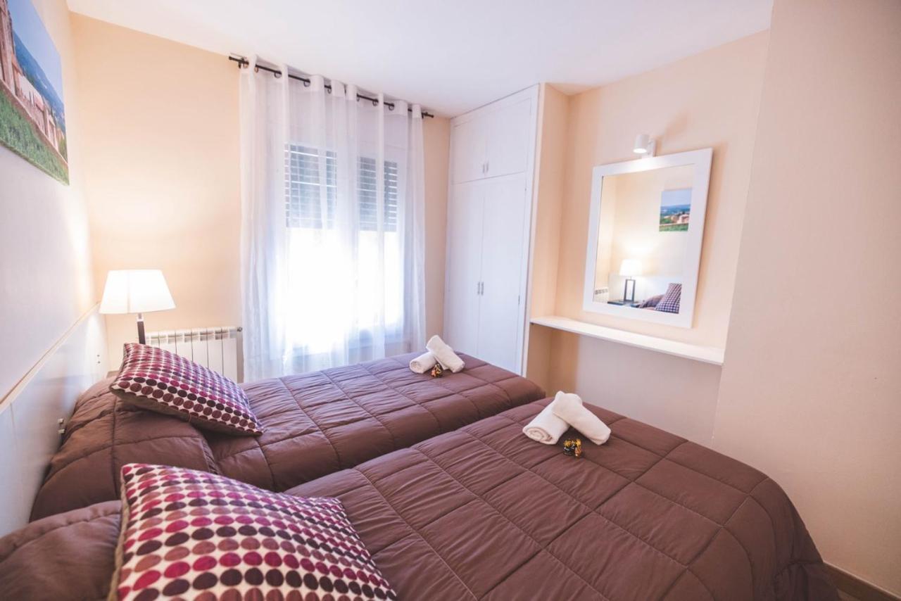 Espluga de Francolí Hotel Rural Y Apartamentos Villa Engracia מראה חיצוני תמונה