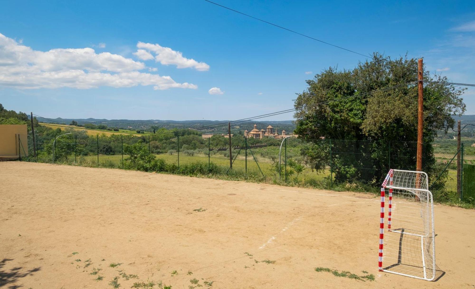 Espluga de Francolí Hotel Rural Y Apartamentos Villa Engracia מראה חיצוני תמונה