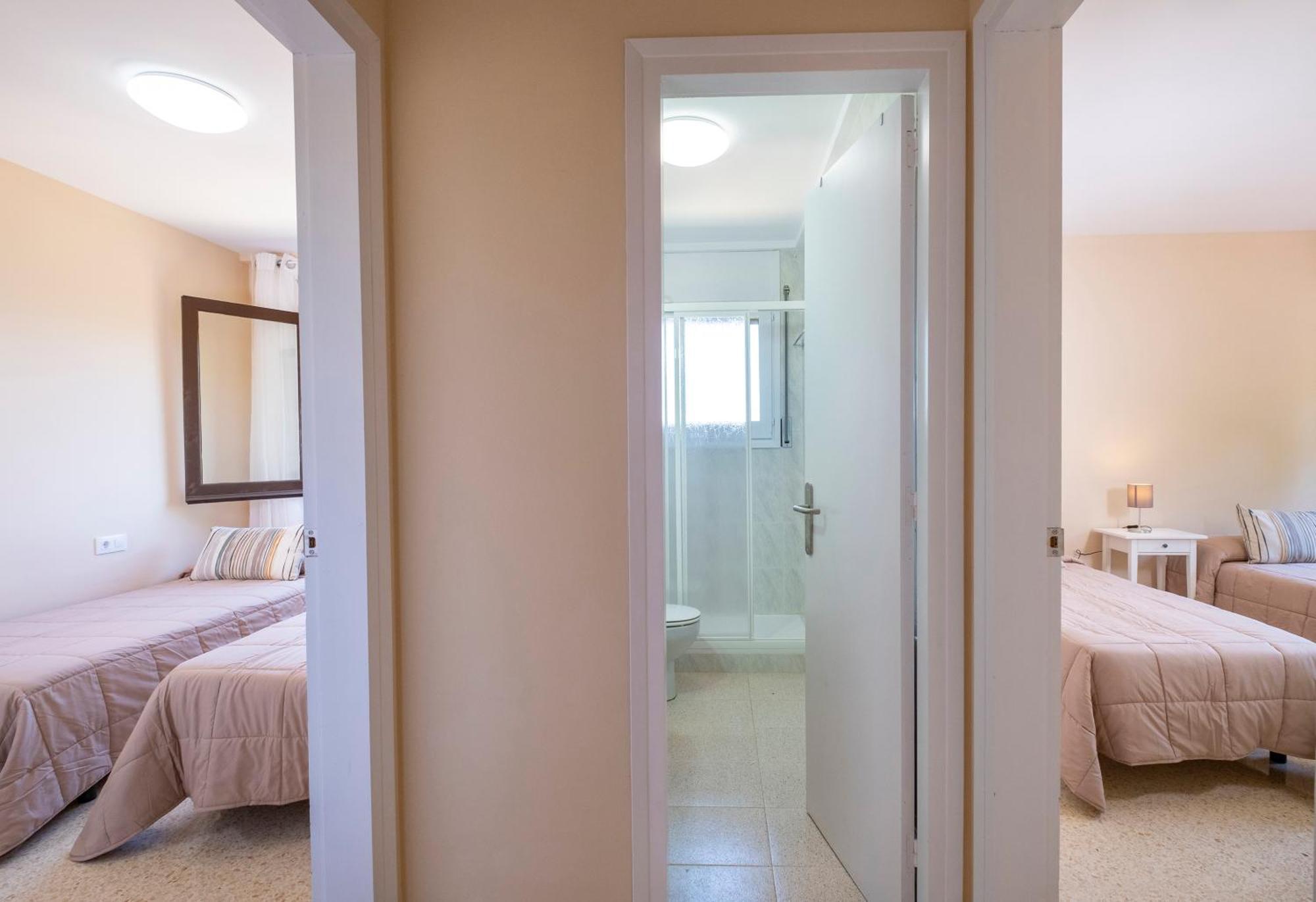 Espluga de Francolí Hotel Rural Y Apartamentos Villa Engracia מראה חיצוני תמונה